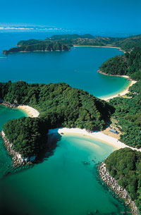 The Abel Tasman National Park. Photo Ian Trafford Abel-Tasmin-Nat-Park-Ian-Tr
