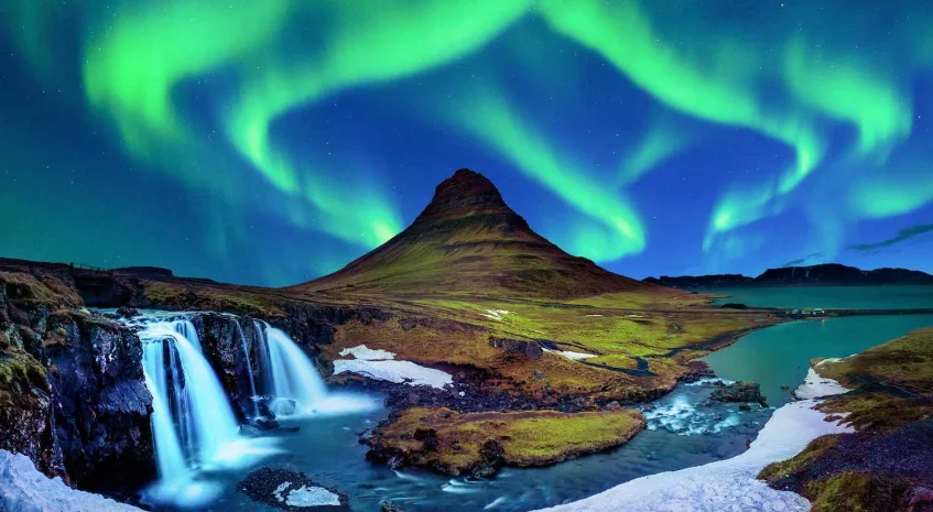 northern lights in iceland