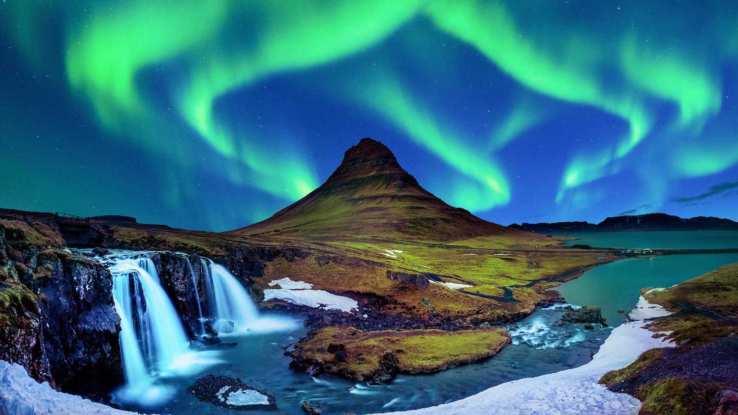 northern-lights-iceland